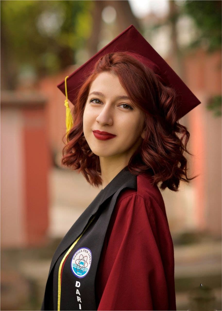 Damla Demir